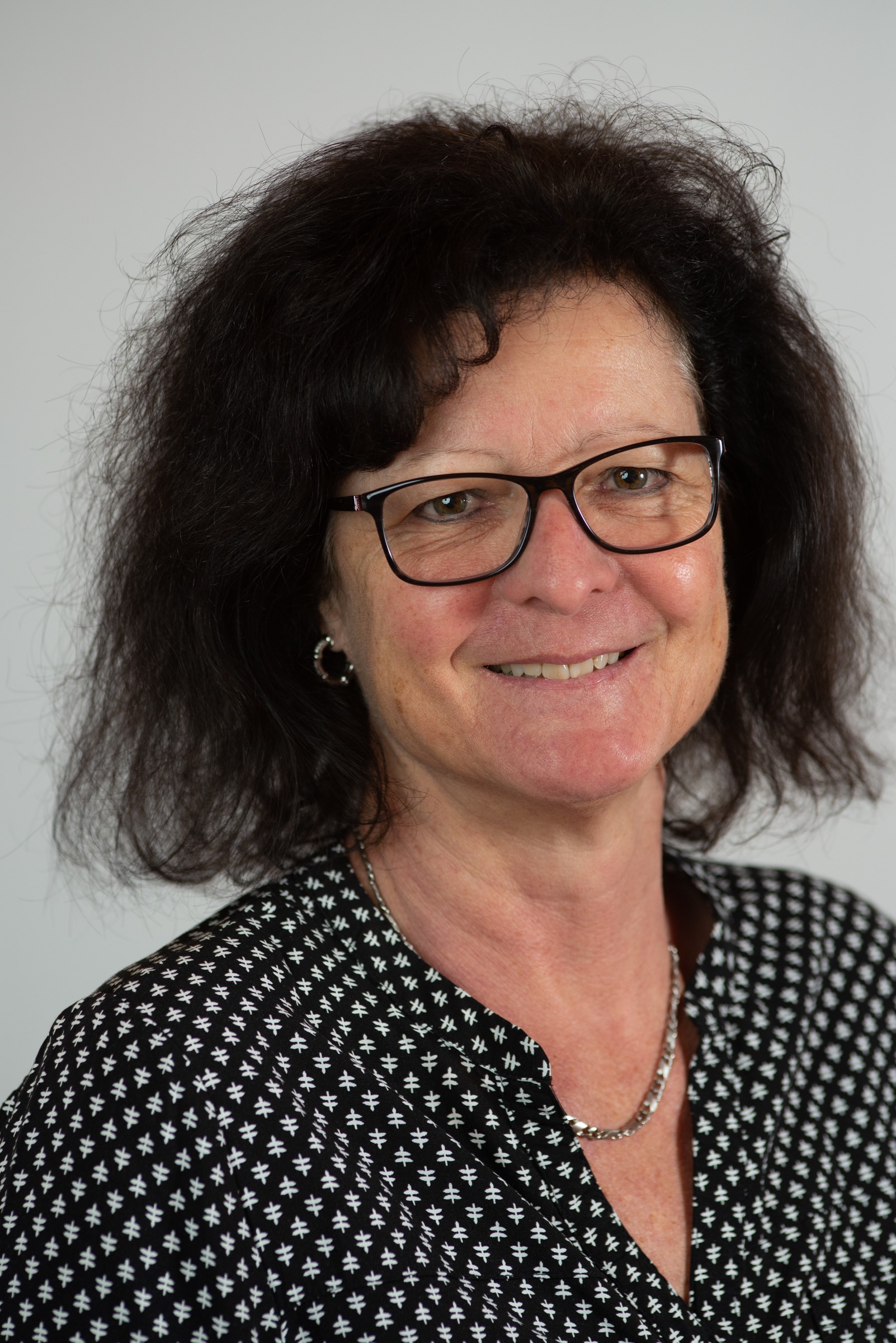 Sonja Knecht Sonja Knecht